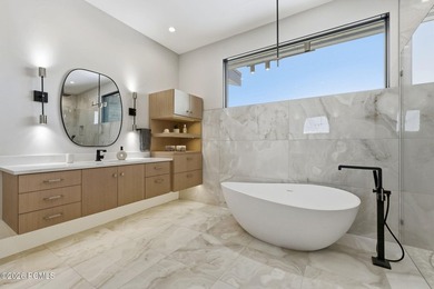Enjoy elevated mountain living in this exceptional Hideout - photo 28