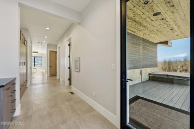 Enjoy elevated mountain living in this exceptional Hideout - photo 36