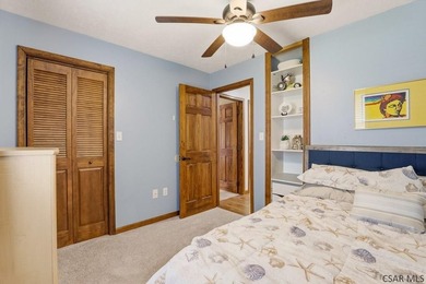 Discover the perfect combination of comfort, style, and lake - photo 23