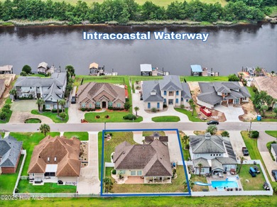 Luxury Living Redefined - Custom Home with Private Wildlife - photo 4