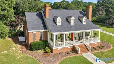 Executive Southern Living Home Near Lake Guntersville in the - photo 7