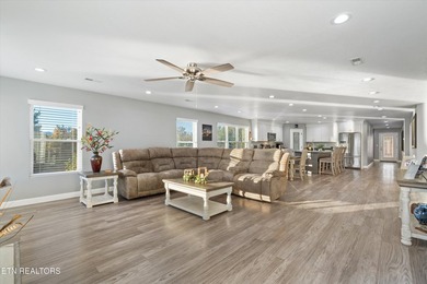 Looking for the ultimate lake life setup? This practically - photo 12