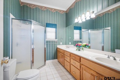 Timeless Living on the Open Waters of Lake Palestine  Light - photo 20