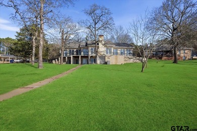 Timeless Living on the Open Waters of Lake Palestine  Light - photo 40