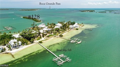 #128 *Twin Shores Cottage* is ideally positioned on the coveted - photo 3