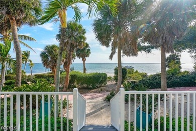 #128 *Twin Shores Cottage* is ideally positioned on the coveted - photo 10