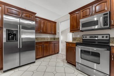 Step into this beautifully bright and spacious corner lot home - photo 11