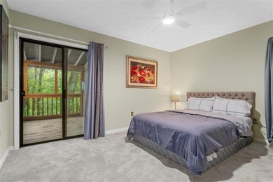 Enjoy mountain living in this beautiful 3-bedroom, 3-bathroom - photo 16
