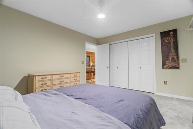 Enjoy mountain living in this beautiful 3-bedroom, 3-bathroom - photo 17