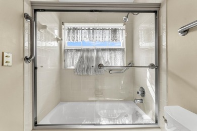 Step into this beautifully bright and spacious corner lot home - photo 18