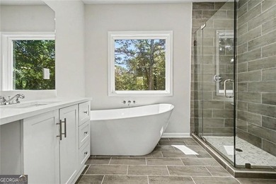 Brand new construction in great lake front development, Crystal - photo 25