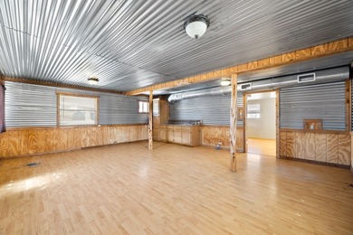 Versatile commercial opportunity in a highly visible location! - photo 8