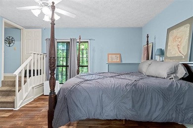 Enjoy mountain living in this beautiful 3-bedroom, 3-bathroom - photo 31