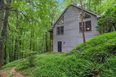 Enjoy mountain living in this beautiful 3-bedroom, 3-bathroom - photo 34