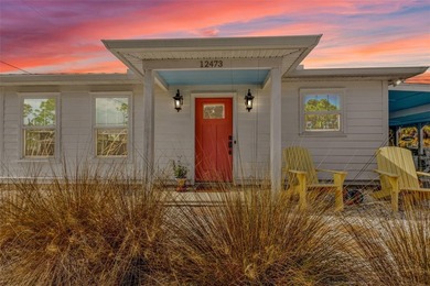 SOLD FURNISHED AND TURNKEY, ALLOWING FOR A SEAMLESS MOVE IN - photo 1