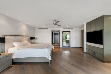 A rare opportunity to own the Crown Jewel of Quayside! This - photo 20
