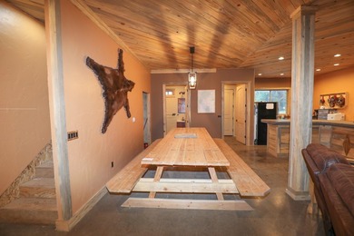 Trophy hunting ranch with a beautiful lodge located in Wenaha 56 - photo 20