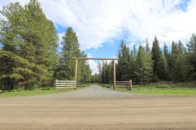 Trophy hunting ranch with a beautiful lodge located in Wenaha 56 - photo 41