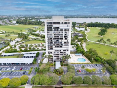 Lake Mangonia Condo For Sale in West Palm Beach Florida