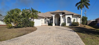 Port Charlotte Waterway Area Home For Sale in Port Charlotte Florida