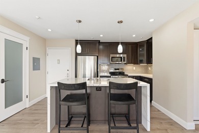 Downtown Walnut Creek living at its best! This beautifully