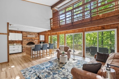 Welcome to a LAKEFRONT home in the desirable Hideaway Hills! - photo 8