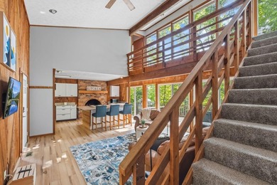 Welcome to a LAKEFRONT home in the desirable Hideaway Hills! - photo 9
