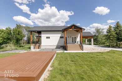 This is a true legacy property! A rare property uniquely - photo 11