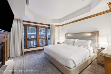 Opportunity awaits in this recently refreshed, beautifully done - photo 14