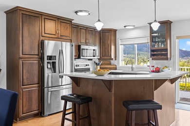 Welcome to this inviting half-duplex in a beautiful neighborhood - photo 15