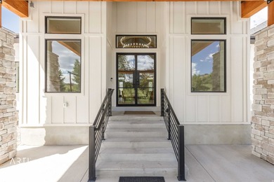 This is a true legacy property! A rare property uniquely - photo 18