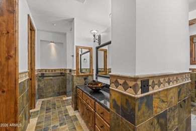 3460 S Del Aire CT, Flagstaff, AZ 86005. Luxury estate tucked - photo 26