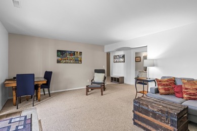 Welcome to this inviting half-duplex in a beautiful neighborhood - photo 38