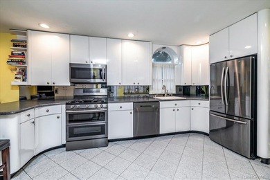 Welcome to 2618 Mount Avenue nestled in the sought after Terrace - photo 7