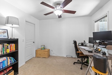 Welcome to this inviting half-duplex in a beautiful neighborhood - photo 48