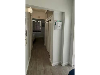Fully operational, income-producing property with four active - photo 10