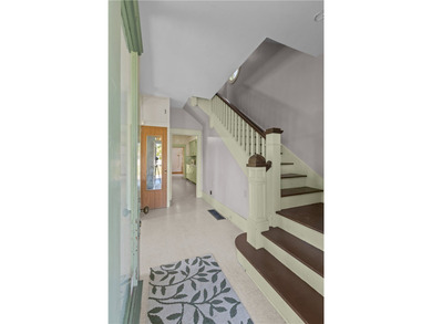 Discover the timeless charm of this beautiful country home - photo 6