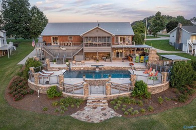 Exceptional waterfront retreat in the Big Nose area of Weiss - photo 3