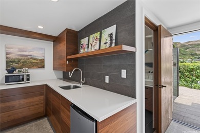 Beyond a private gated entrance, this exceptional contemporary - photo 22