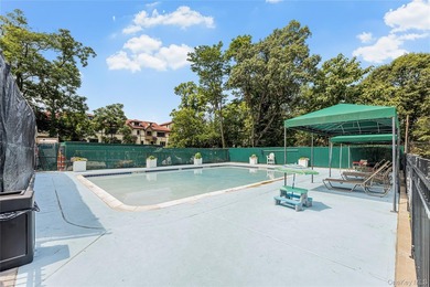 Spacious 1 Bedroom/1 Bath Residence With Private Balcony And - photo 24