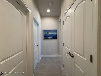 Beautifully maintained 2024 waterfront home in desirable Pangea - photo 25