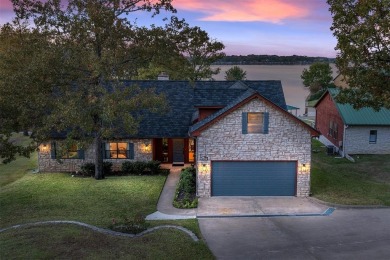 Lake Home For Sale in Log Cabin, Texas