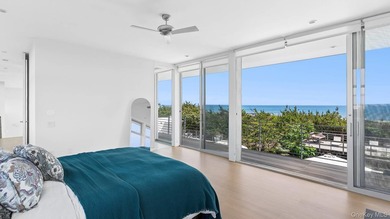 We are proud to introduce Crest House, one of Cherry Grove's - photo 8