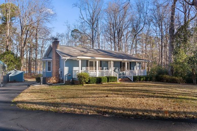 (private lake, pond, coastal) Home For Sale in Orangeburg South Carolina