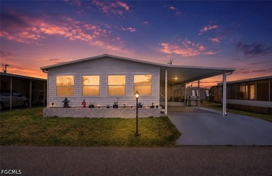 Welcome to your slice of paradise in this highly sought-after - photo 2