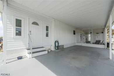 Welcome to your slice of paradise in this highly sought-after - photo 4