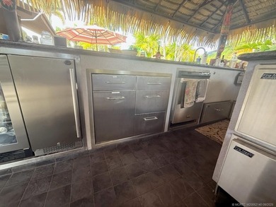 An Entertainer's Paradise - Truly One of a Kind! Welcome to a - photo 24