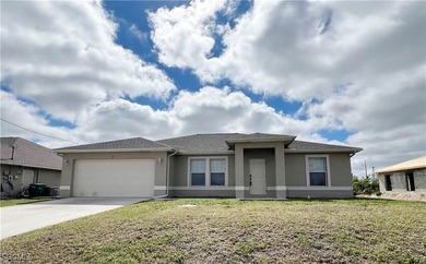 Cape Coral Lakes Area Home For Sale in Cape Coral Florida