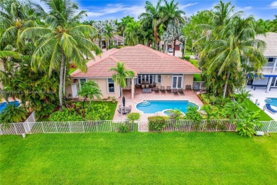 (private lake, pond, creek) Home For Sale in Weston Florida