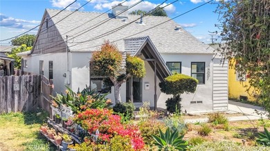 Opportunity meets location in the heart of Torrance! This - photo 1